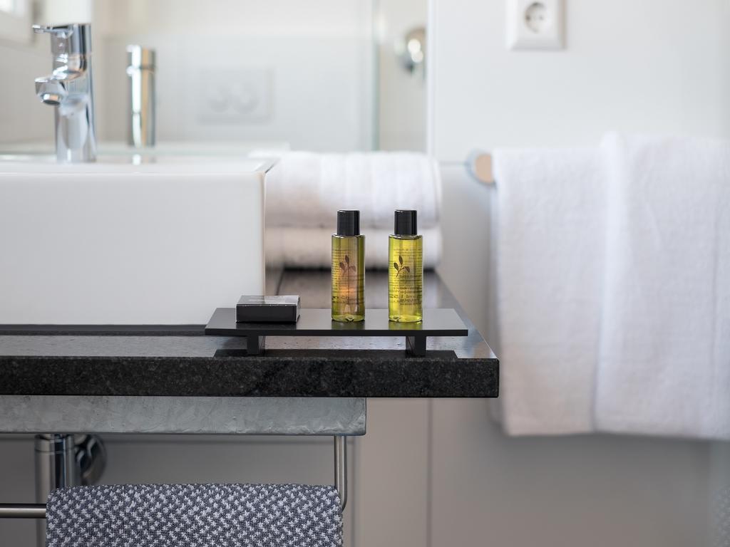 Boutique Hotel Bellevue Rheinfelden / Basel Bagian luar foto